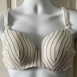 Cacique Lightly Lined Balconette Wired Bra - 42C